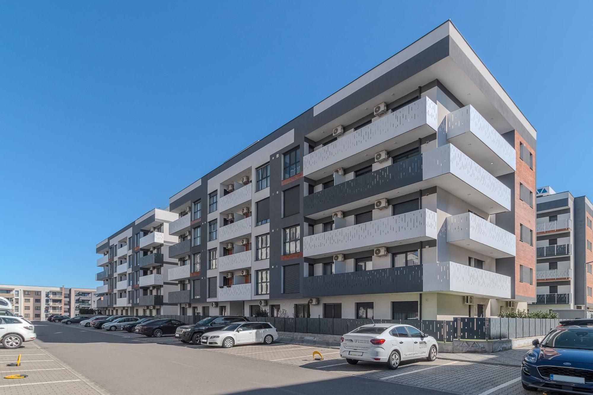 Ceyrat Flat Apartment Орадеа Екстериор снимка